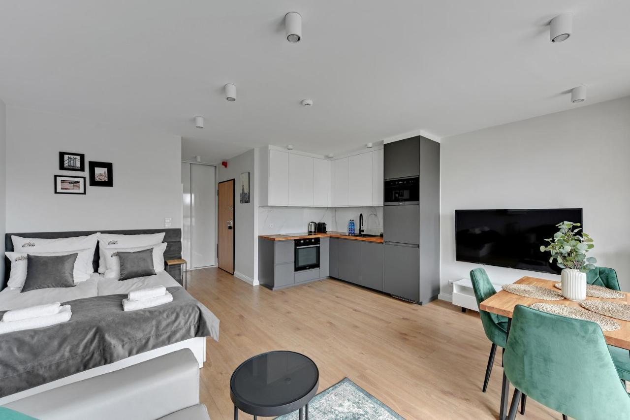 Aura 40 City Center By Downtown Apartments Gdansk Luaran gambar